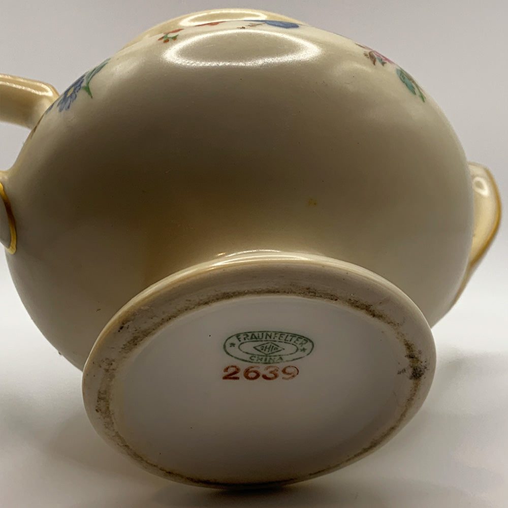 Fraunfelter Eggshell Sugar Bowl - Amber Candle